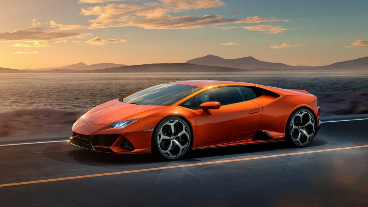 Nhà đầu tư đề nghị mua lại thương hiệu Lamborghini với giá 9,2 tỷ USD Nhà đầu tư đề nghị mua lại thương hiệu Lamborghini với giá 9,2 tỷ USD