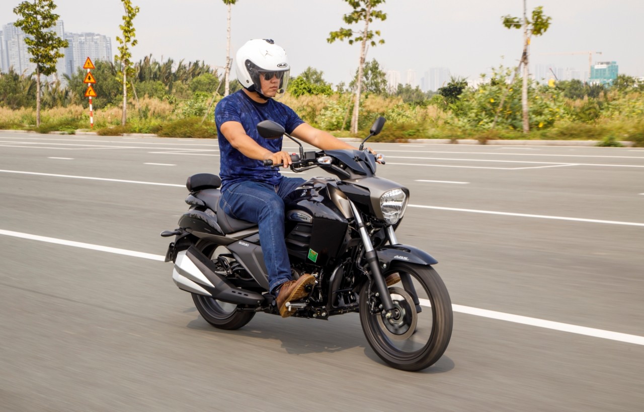 Đánh Giá Suzuki Intruder 150 mới ra mắt Đánh Giá Suzuki Intruder 150 mới ra mắt