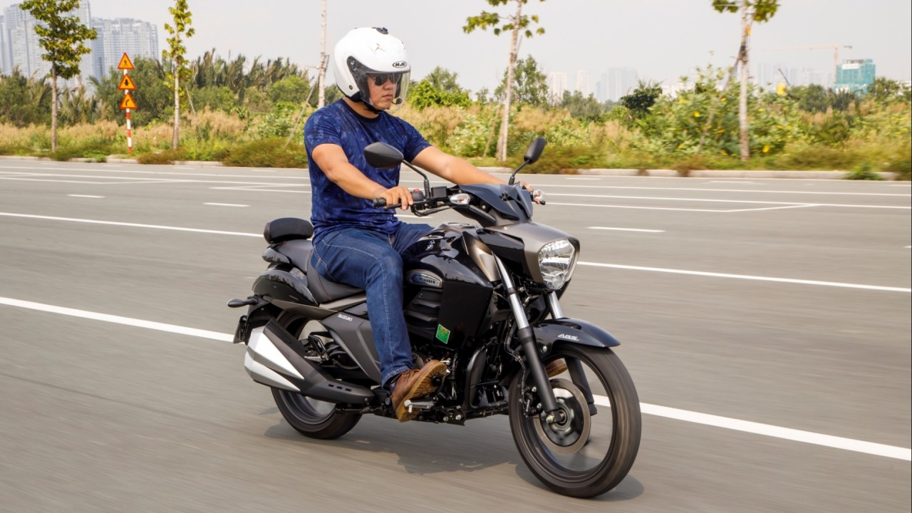 Đánh giá Suzuki Intruder 150 mới ra mắt