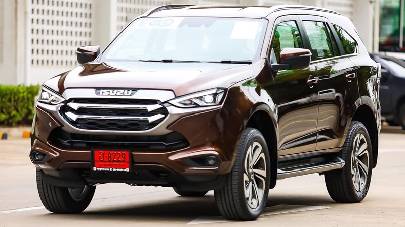 Cận cảnh Isuzu Mu-X 2021 vừa được ra mắt tại Thái Lan Cận cảnh Isuzu Mu-X 2021 vừa được ra mắt tại Thái Lan
