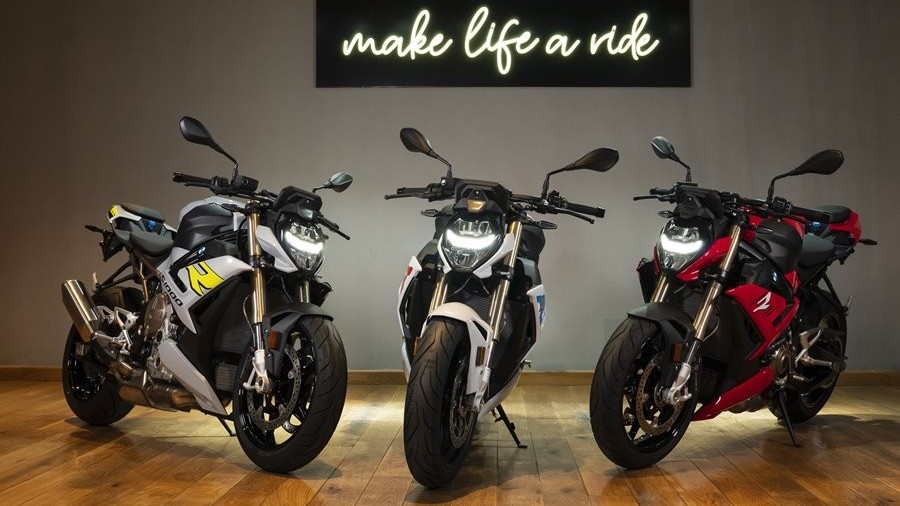BMW S 1000 R hoàn toàn mới được bán tại Việt Nam với giá 669 triệu đồng