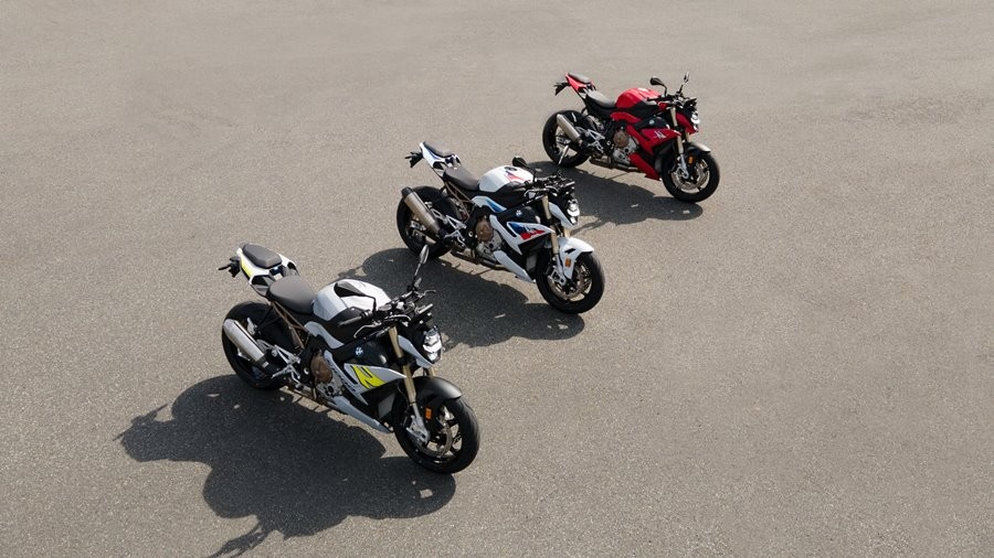 BMW S 1000 R hoàn toàn mới được bán tại Việt Nam với giá 669 triệu đồng BMW S 1000 R hoàn toàn mới được bán tại Việt Nam với giá 669 triệu đồng