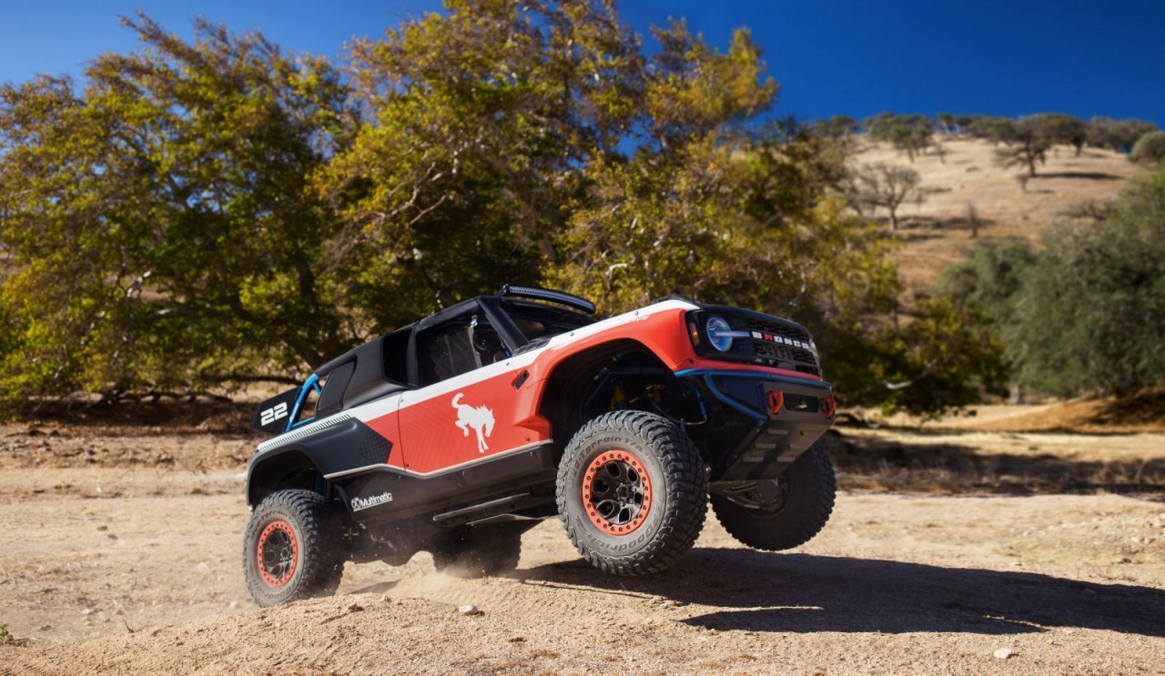 Ford Bronco Desert Racer sản xuất giới hạn chỉ 50 xe