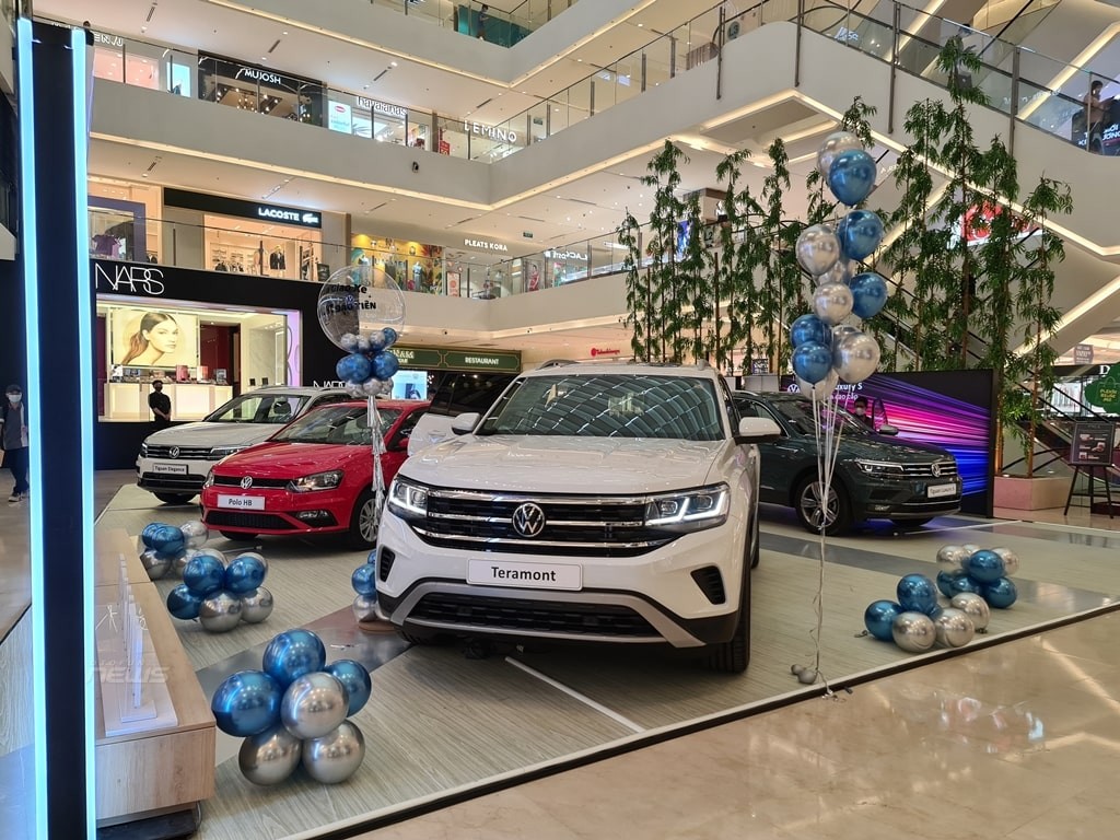 Volkswagen tổ chức triển lãm xe tại Sài Gòn và Hà Nội