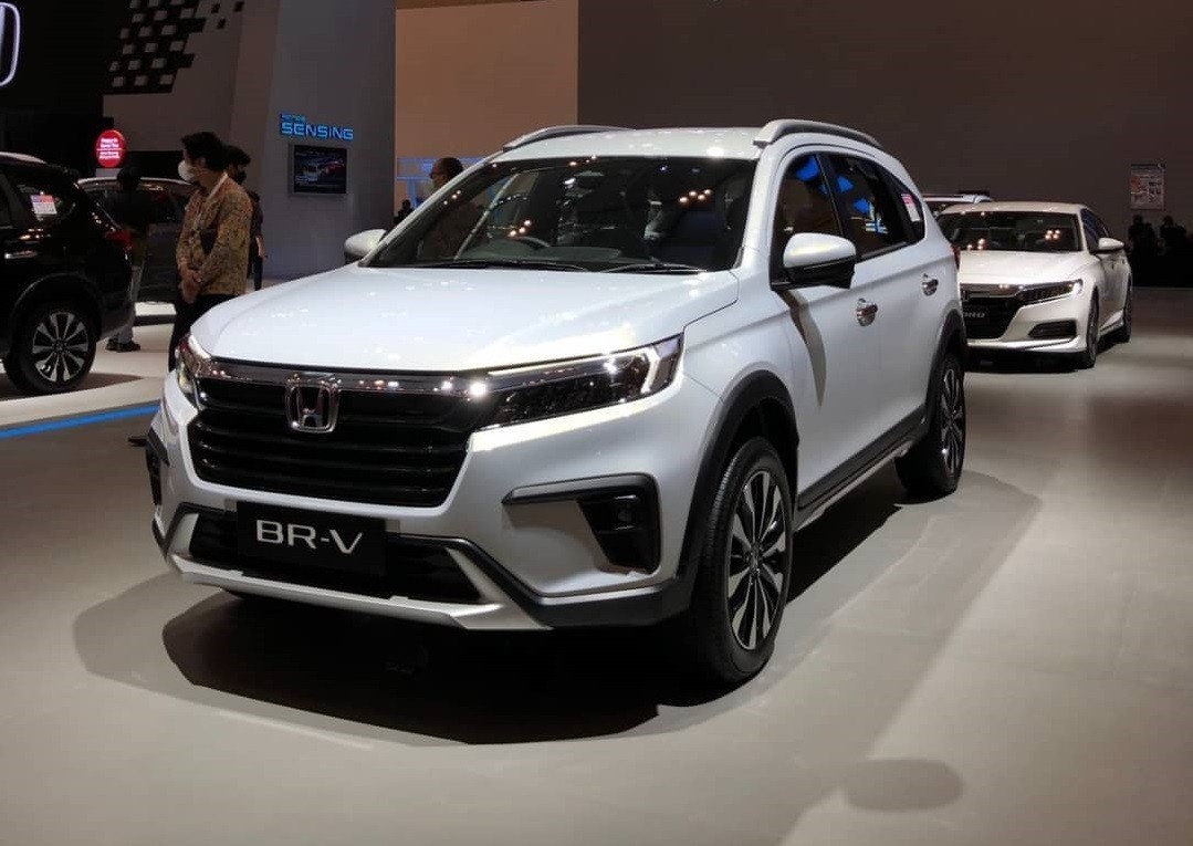 Honda BR-V 2022 ra mắt tại Indonesia với giá chỉ 440 triệu đồng Honda BR-V 2022 ra mắt tại Indonesia với giá chỉ 440 triệu đồng