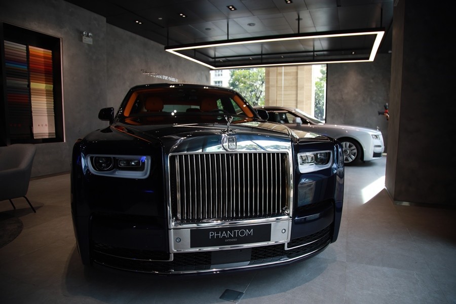 Showroom Rolls-Royce đầu tiên tại TP HCM đi vào hoạt động Showroom Rolls-Royce đầu tiên tại TP HCM đi vào hoạt động