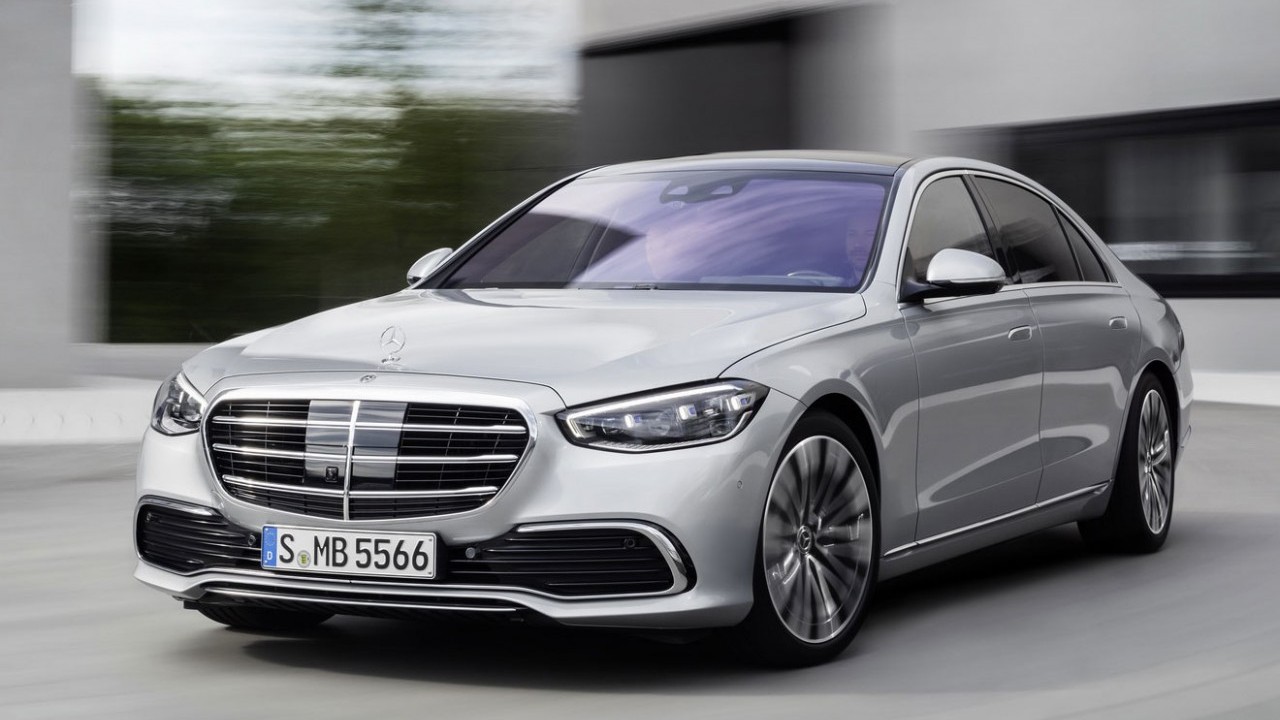 Mercedes-Benz Việt Nam giới thiệu S-Class 2021 và xe điện EQS vào ngày 25/11