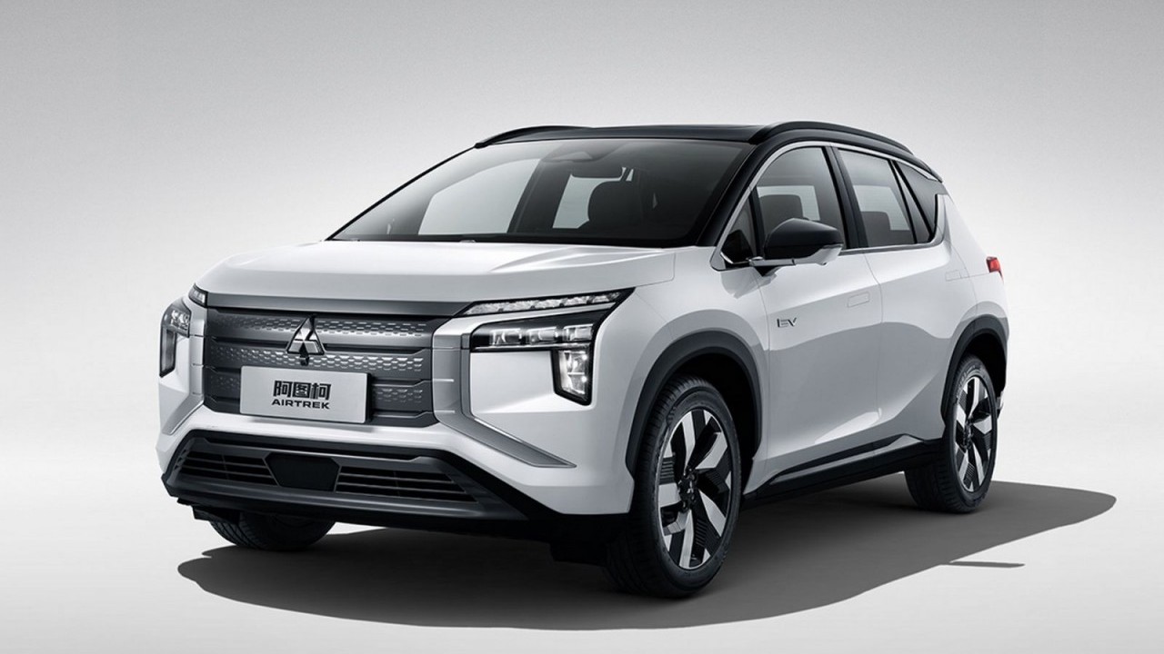 Mitsubishi giới thiệu xe điện Airtrek 2022 hoàn toàn mới