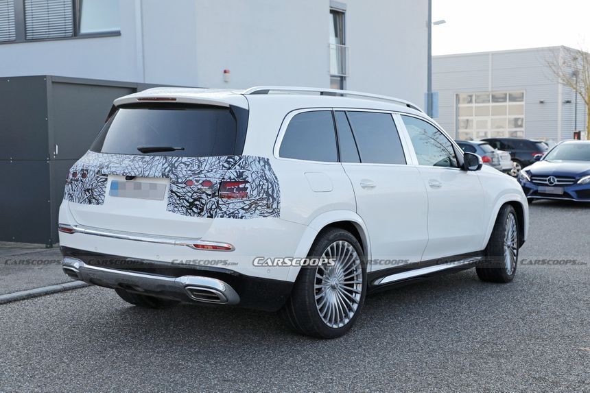 Bắt gặp Mercedes-Maybach GLS 2024 trên đường thử Bắt gặp Mercedes-Maybach GLS 2024 trên đường thử