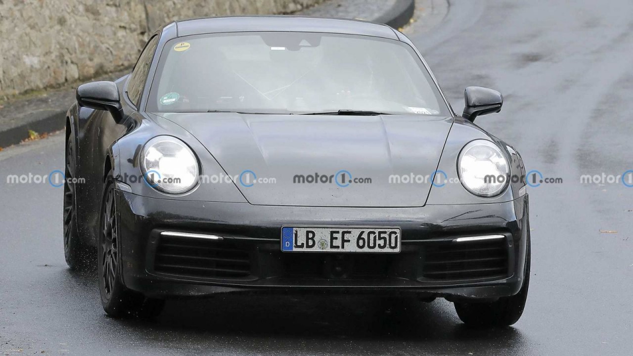 Porsche 911 sẽ có biến thể gầm cao Porsche 911 sẽ có biến thể gầm cao