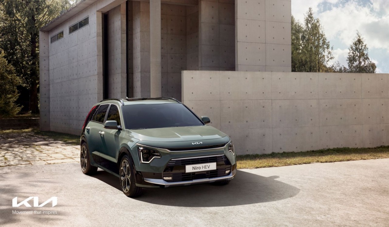 Kia Niro 2023 chính thức trình làng