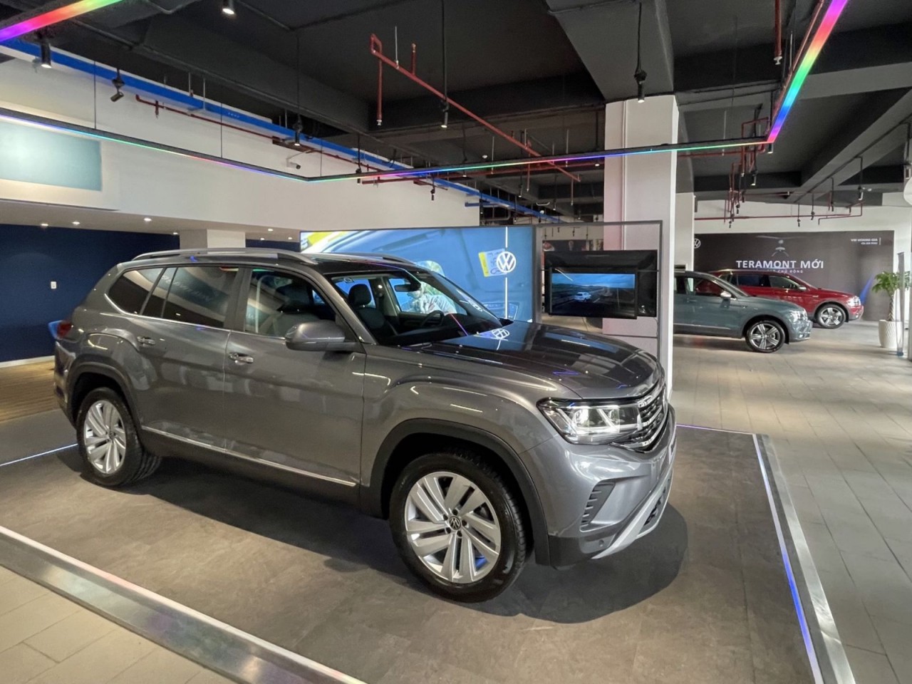 Showroom Volkswagen đầu tiên tại Việt Nam theo tiêu chuẩn mới đi vào hoạt động