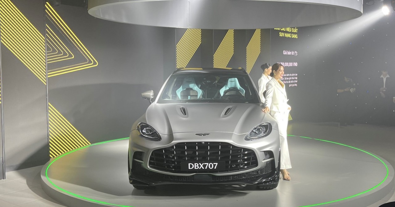 Aston Martin DBX 707 chính hãng có giá 21,8 tỉ đồng tại Việt Nam