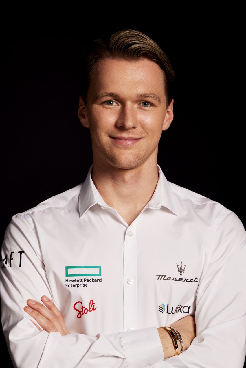 Tay đua Maximilian Günther