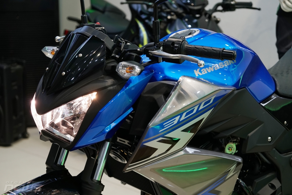 Kawasaki Motorrock giới thiệu Z300 và Ninja 650 phiên bản 2018 kawasaki motorrock gioi thieu z300 va ninja 650 phien ban 2018