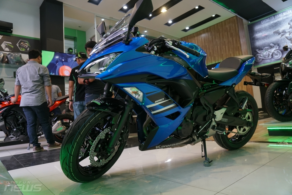 Kawasaki Motorrock giới thiệu Z300 và Ninja 650 phiên bản 2018 kawasaki motorrock gioi thieu z300 va ninja 650 phien ban 2018