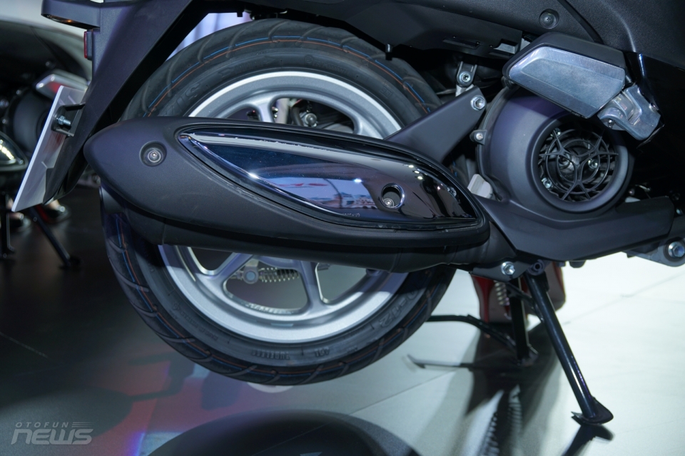 chi tiet yamaha grande the he moi gia 455 trieu dong