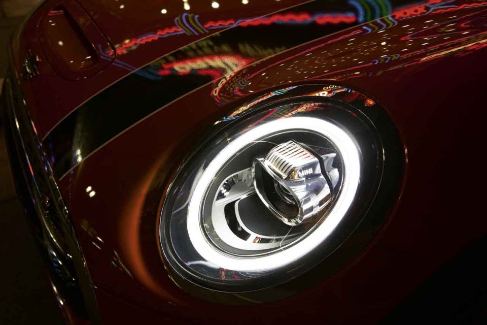 Xem kỹ từng chi tiết mới trên Mini Cooper phiên bản LCI sắp ra mắt xem ky tung chi tiet moi tren mini cooper phien ban lci sap ra mat