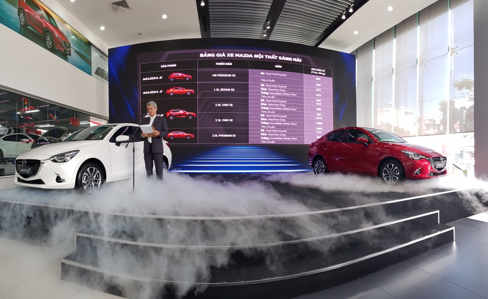 Mazda 2 phiên bản mới có mặt tại Sài Gòn mazda 2 phien ban moi co mat tai tp ho chi minh