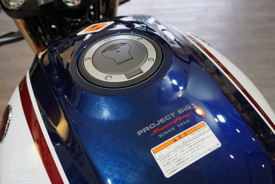 honda cb1300 super four sp dau tien tai viet nam co gia 488 trieu dong