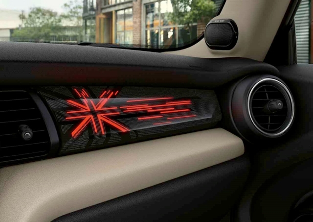 3 xe Mini Cooper phiên bản mới trình làng với giá từ 1,9 tỷ đồng 3 xe mini cooper phien ban moi trinh lang voi gia tu 19 ty dong