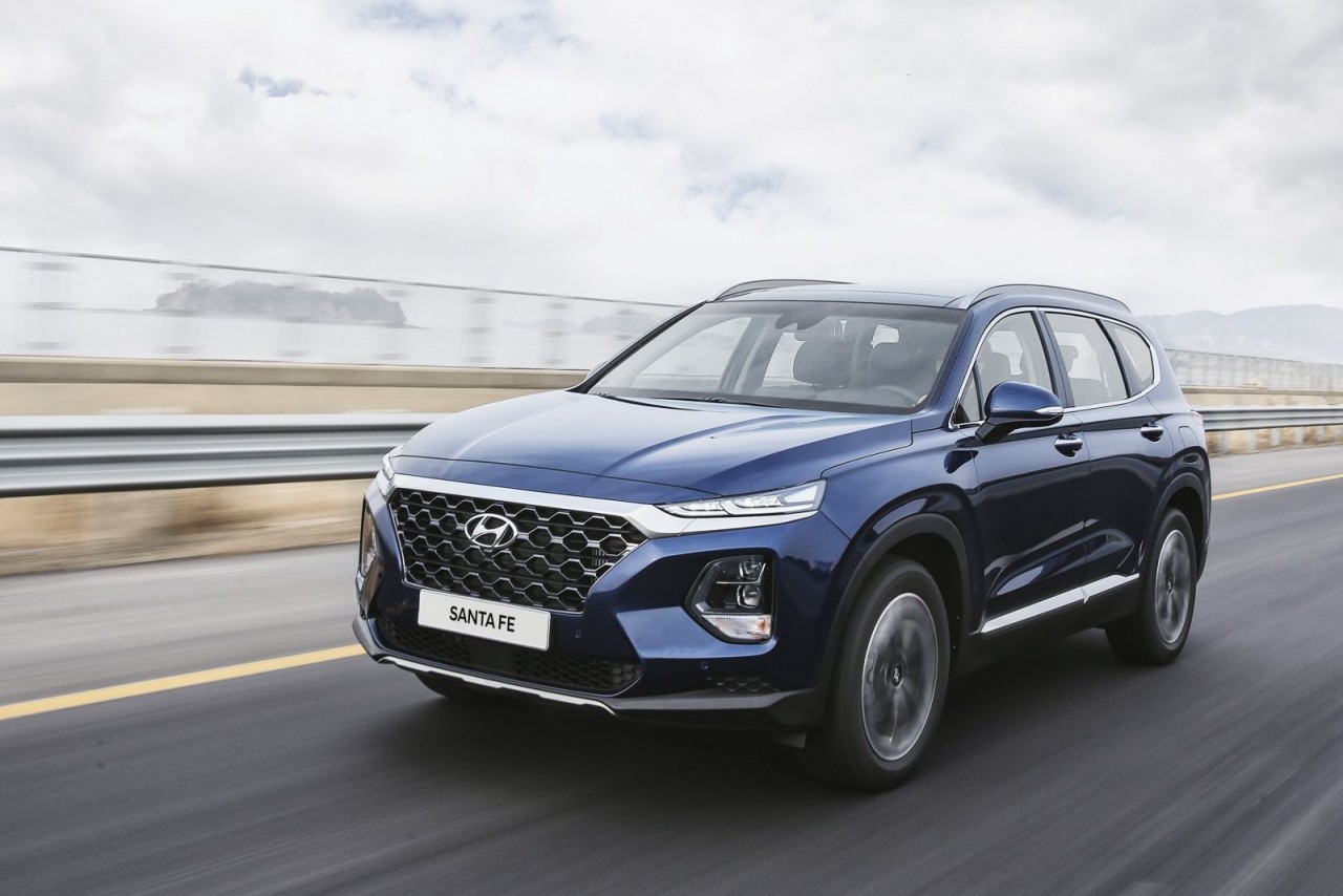 Hyundai SantaFe 2020 sẽ được trang bị động cơ 3.5L V6 hyundai santafe 2020 se duoc trang bi dong co 35l v6