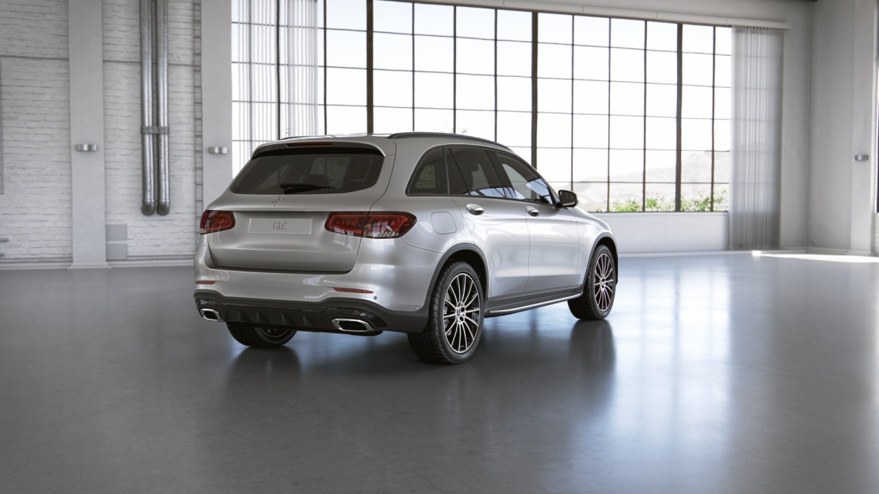 Mercedes-Benz GLC 300 4MATIC phiên bản mới có giá 2,559 tỷ đồng mercedes benz glc 300 4matic phien ban moi co gia 2559 ty dong