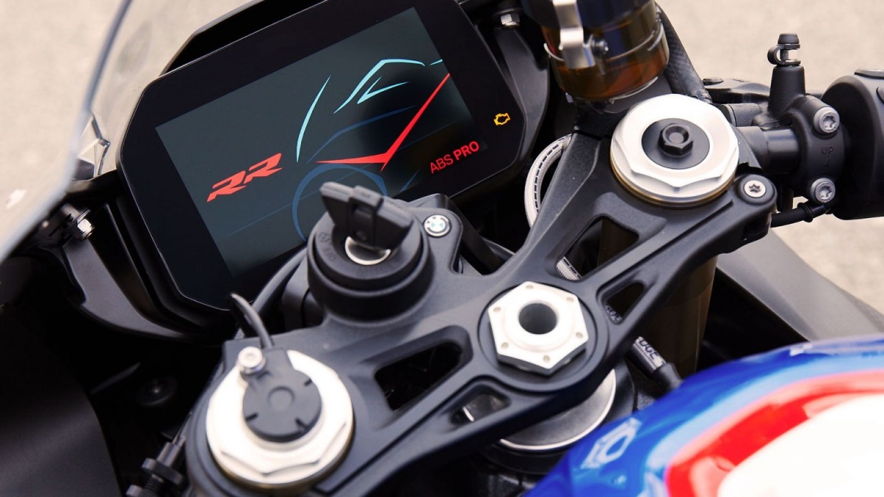 'Cá Mập' BMW S 1000 RR có mặt ở Việt Nam với giá từ 949 triệu đồng ca map bmw s 1000 rr co mat o viet nam voi gia tu 949 trieu dong