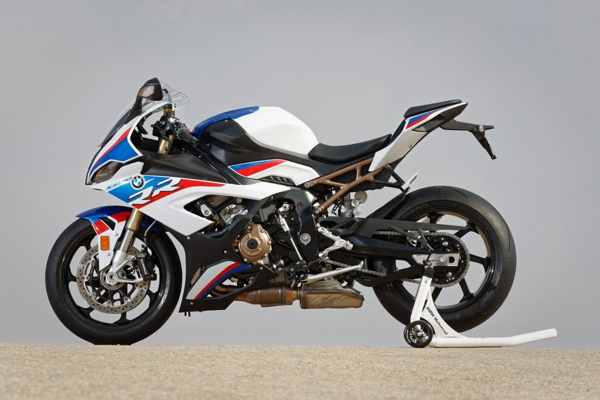 'Cá Mập' BMW S 1000 RR có mặt ở Việt Nam với giá từ 949 triệu đồng ca map bmw s 1000 rr co mat o viet nam voi gia tu 949 trieu dong
