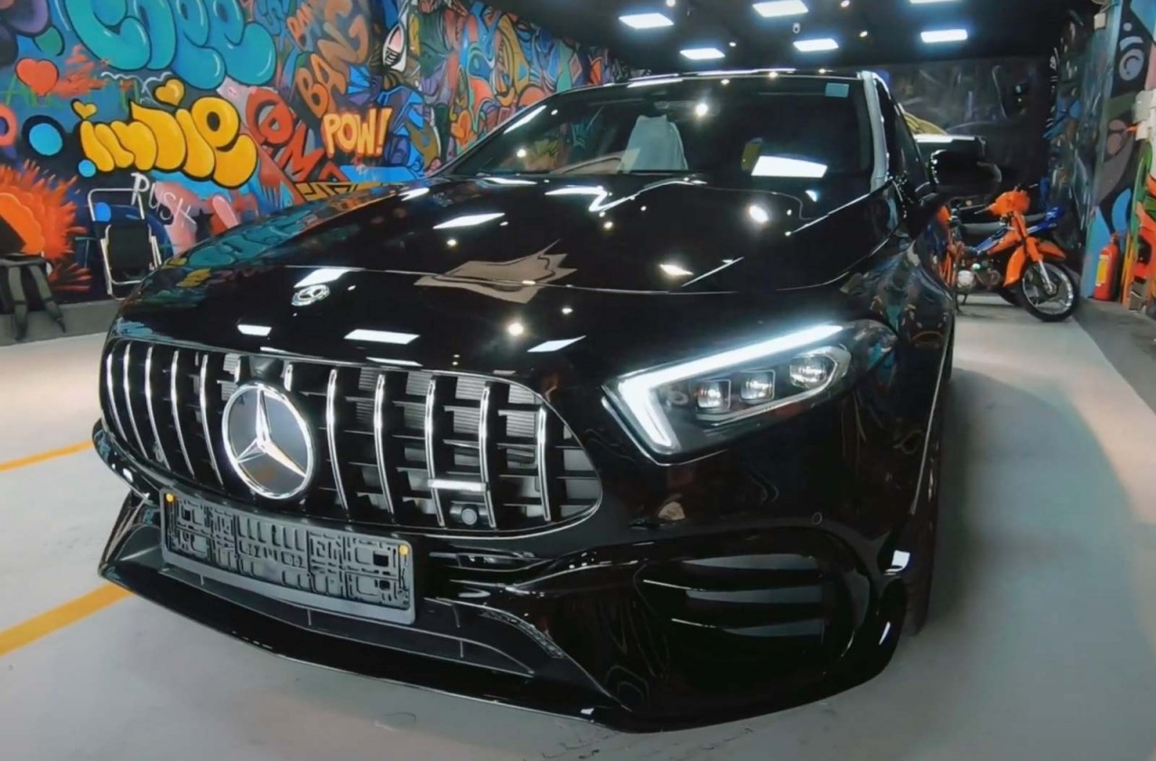 Mercedes-AMG A45 S 2021 công suất 421 mã lực đầu tiên về Việt Nam