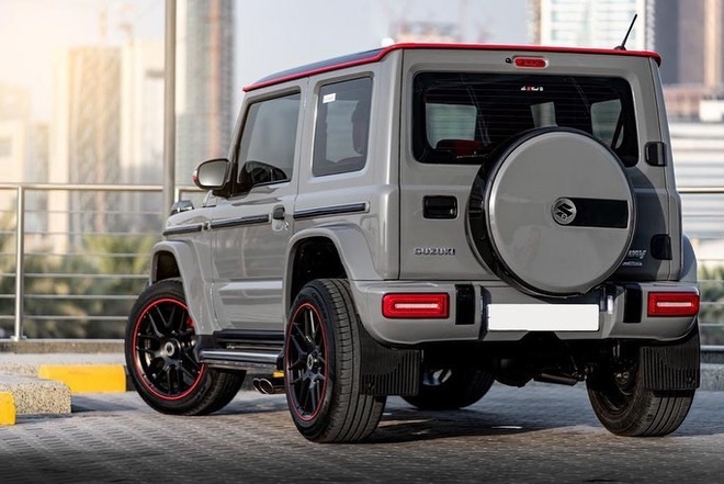 'Hồ biến' Suzuki Jimny thành Mercedes-Benz G-Class Chỉ với 5.700 USD 'Hồ biến' Suzuki Jimny thành Mercedes-Benz G-Class Chỉ với 5.700 USD