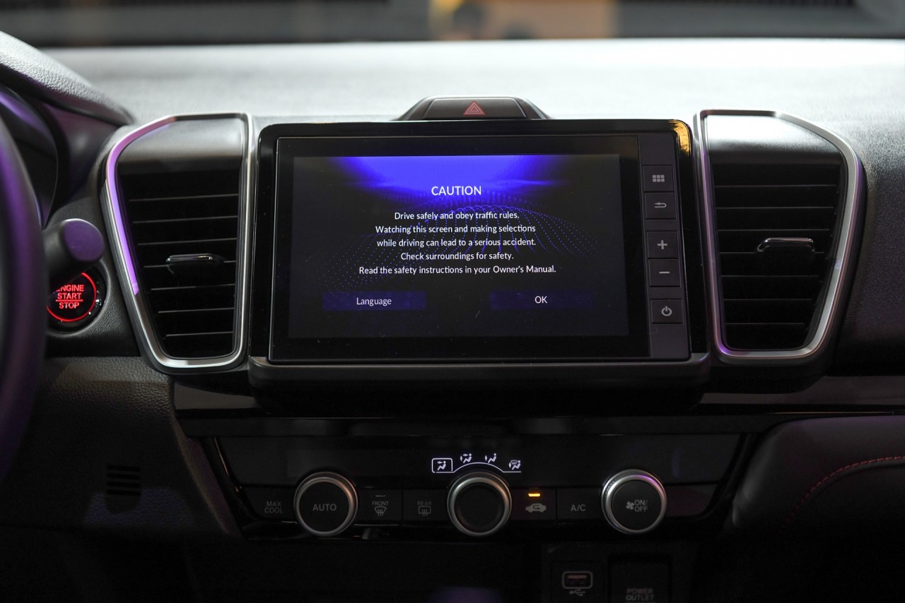 Honda City 2021 chính thức ra mắt với 3 phiên bản, giá từ 529 triệu đồng Honda City 2021 chính thức ra mắt với 3 phiên bản, giá từ 529 triệu đồng