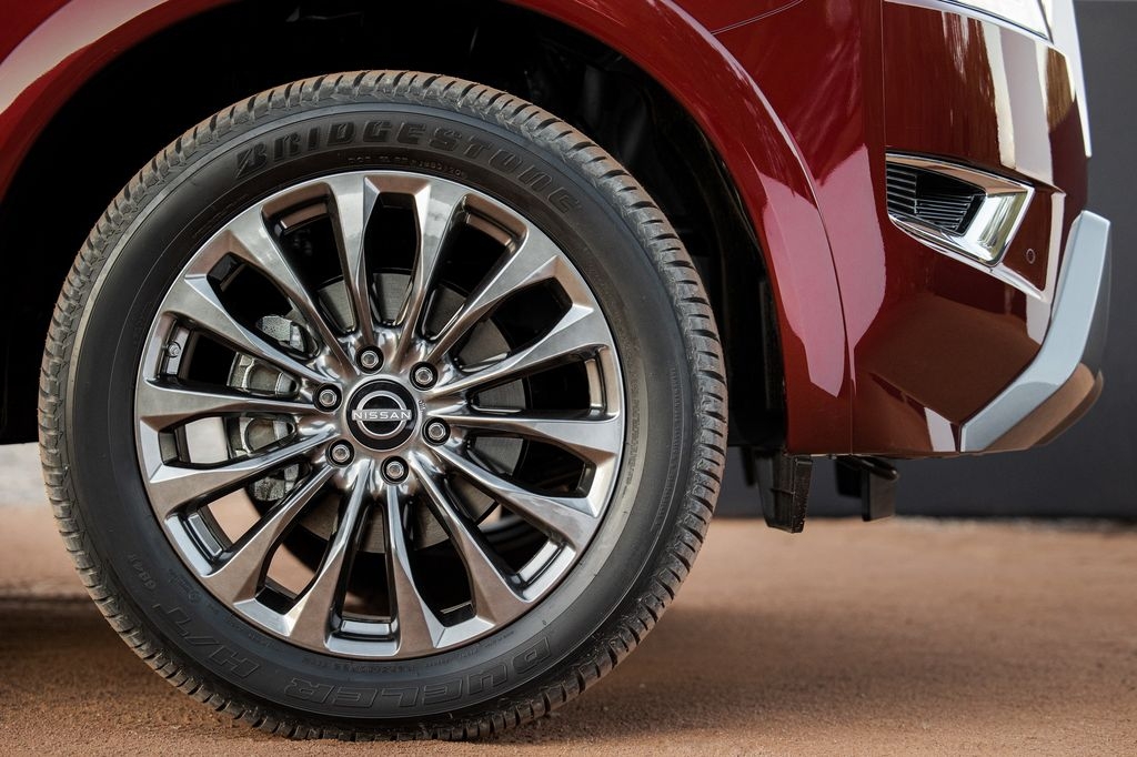 Cận cảnh SUV cỡ lớn Nissan Armada 2021