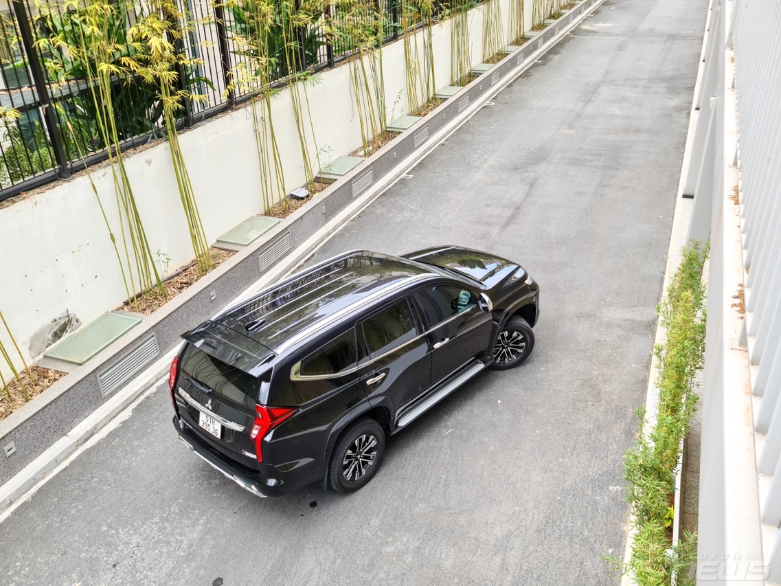 Đánh giá xe nhanh: Mitsubishi Pajero Sport 2020 4x2 AT