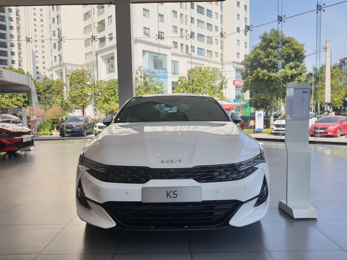 Kia K5 GT-Line 2022 có mặt tại đại lý, giá 1,029 tỷ đồng Kia K5 GT-Line 2022 có mặt tại đại lý, giá 1,029 tỷ đồng
