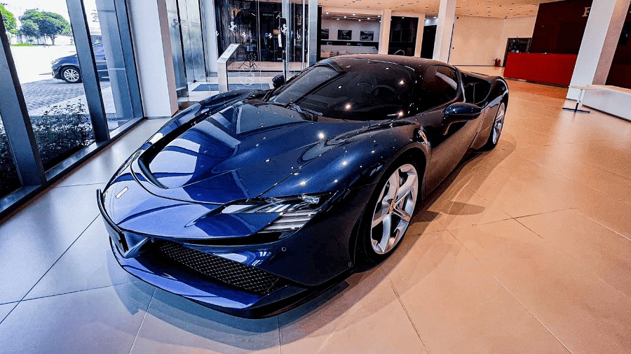 Ferrari SF90 Stradale nhập khẩu chính hãng có mặt tại Việt Nam