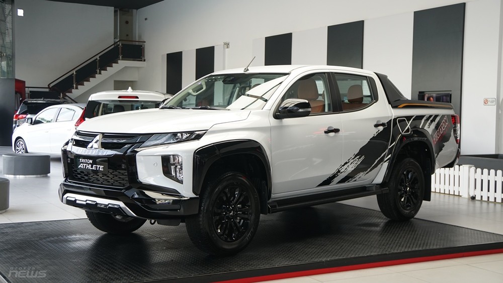 Cận cảnh Mitsubishi Triton Athlete