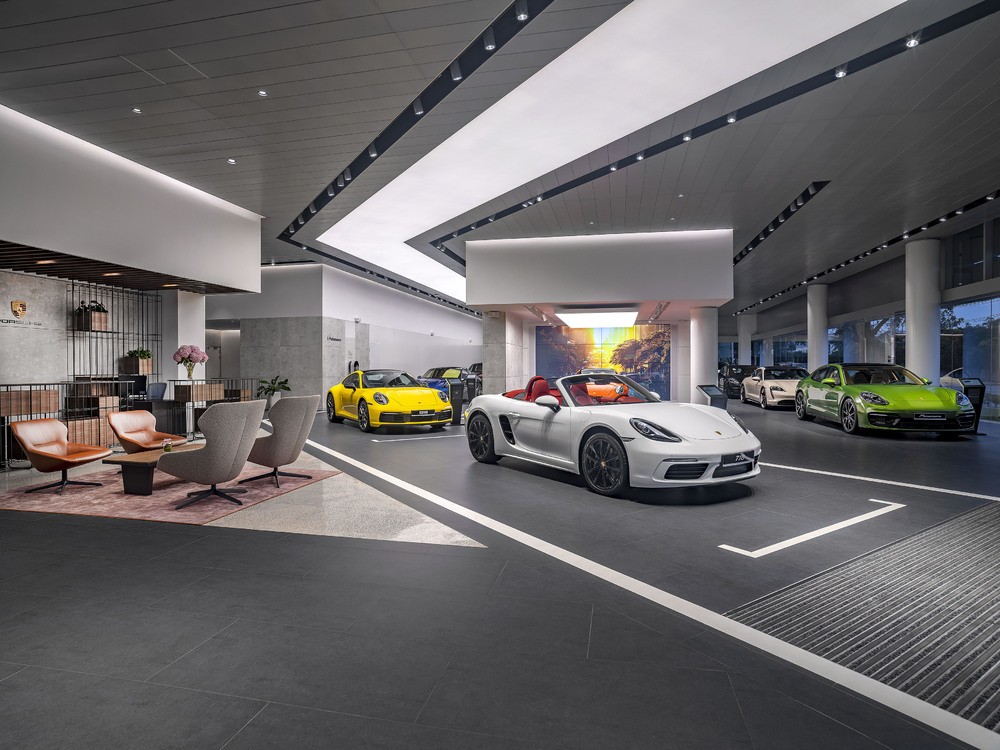 Trung tâm Porsche Sài Gòn đi vào hoạt động Trung tâm Porsche Sài Gòn đi vào hoạt động