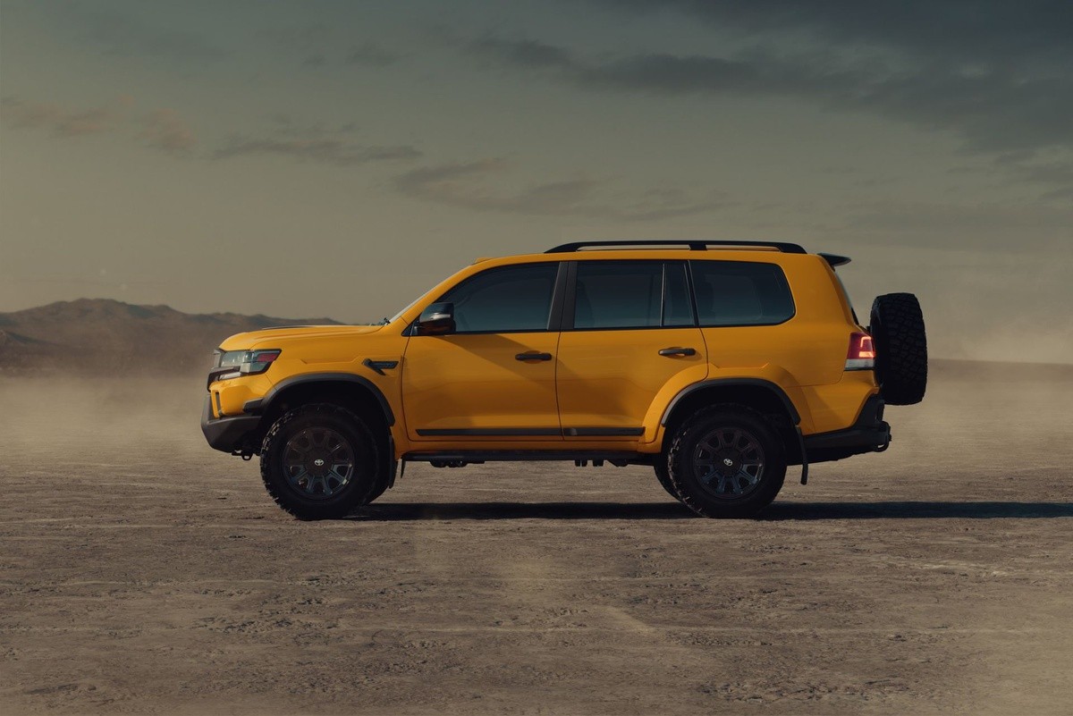 Toyota Land Cruiser 200 Expedition bản độ dành riêng cho off-road Toyota Land Cruiser 200 Expedition bản độ dành riêng cho off-road