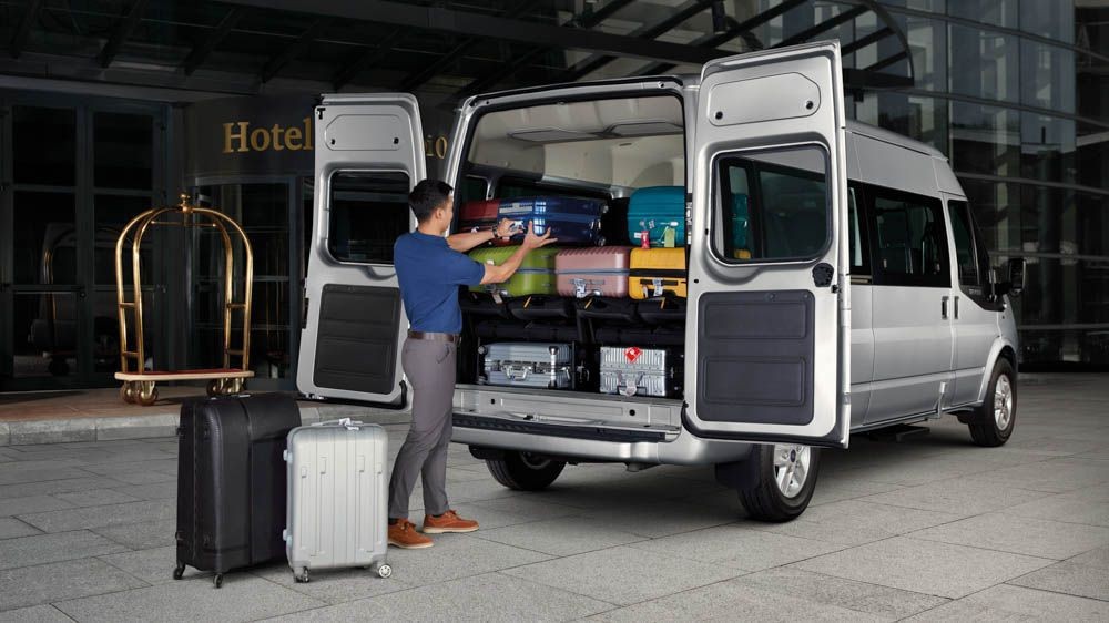 Ford Transit 2022 ra mắt tại Việt Nam, giá 845 triệu đồng Ford Transit 2022 ra mắt tại Việt Nam, giá 845 triệu đồng