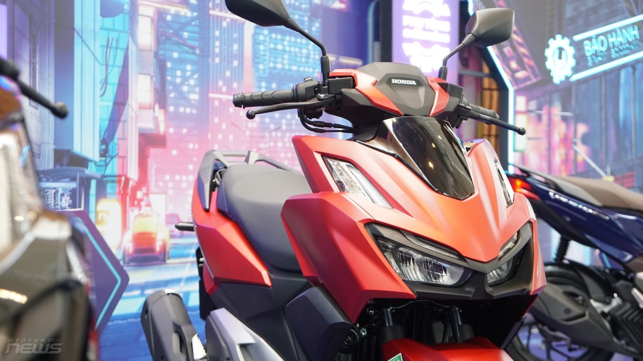 Cận cảnh Honda Vario 160 hoàn toàn mới vừa ra mắt tại Việt Nam Cận cảnh Honda Vario 160 hoàn toàn mới vừa ra mắt tại Việt Nam