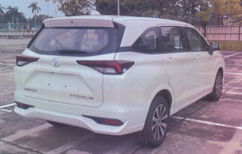 Bắt gặp Toyota Avanza Premio lắp ráp tại Việt Nam Bắt gặp Toyota Avanza Premio lắp ráp tại Việt Nam