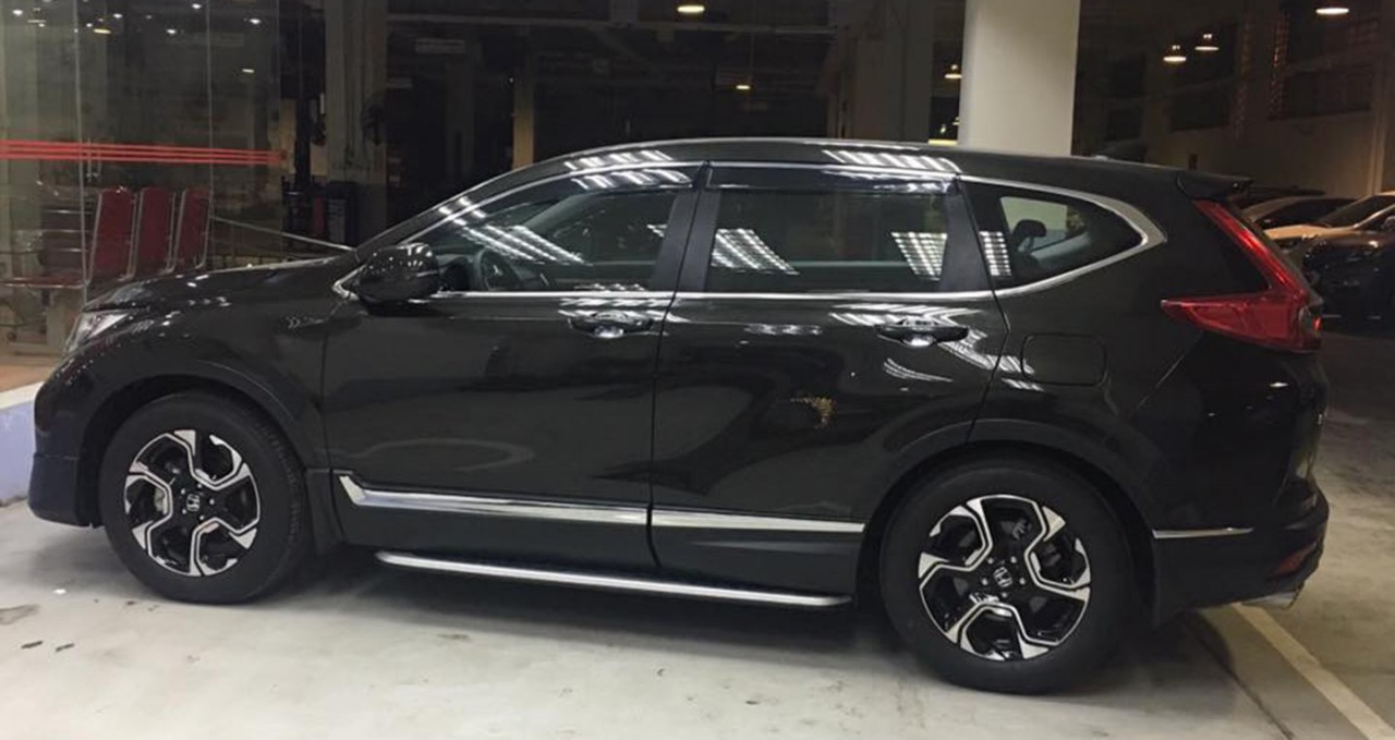 Honda CR-V 5+2 đã về đại lý, giao xe trước Tết honda cr v 52 da ve dai ly giao xe truoc tet