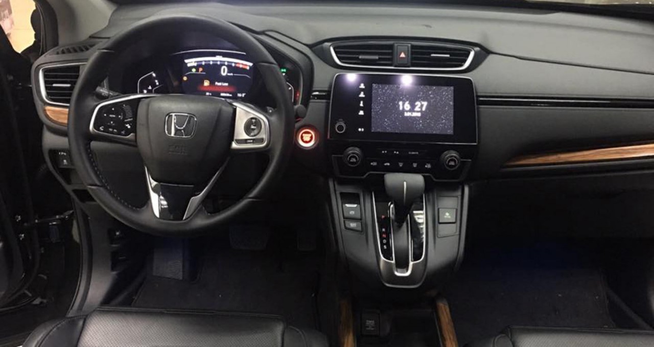Honda CR-V 5+2 đã về đại lý, giao xe trước Tết honda cr v 52 da ve dai ly giao xe truoc tet