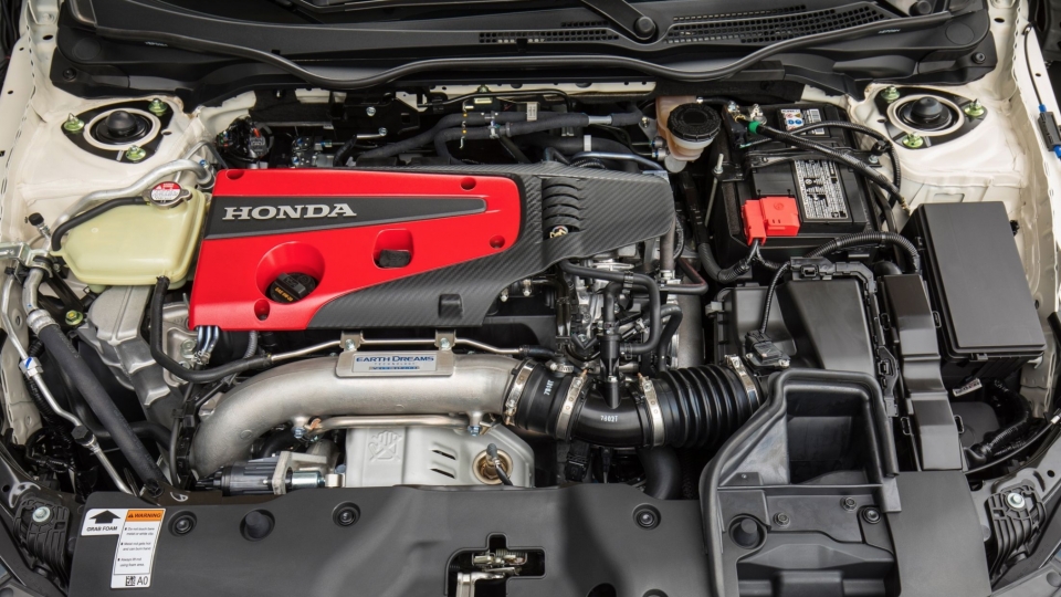 Honda trình diễn Civic Type R với động cơ VTEC Turbo 2.0L honda trinh dien civic type r voi dong co vtec turbo 20l
