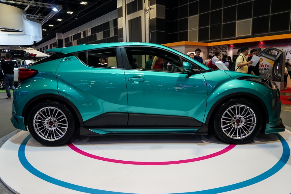 lai thu doi thu toyota ch r cua ecosport va trax