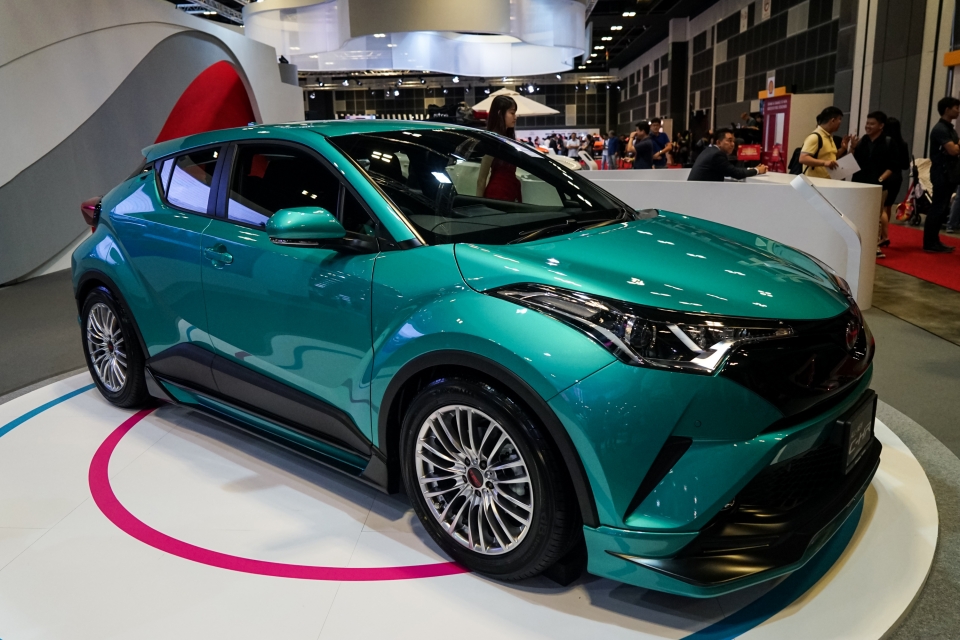 lai thu doi thu toyota ch r cua ecosport va trax