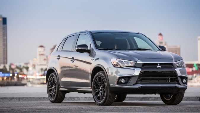 [Chicago 2017] Mitsubishi trình diễn Outlander Sport Limited Edition
