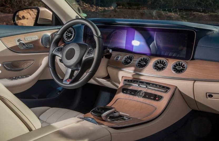 geneva 2017 e class mui tran se la ngoi sao cua mercedes benz tai trien lam