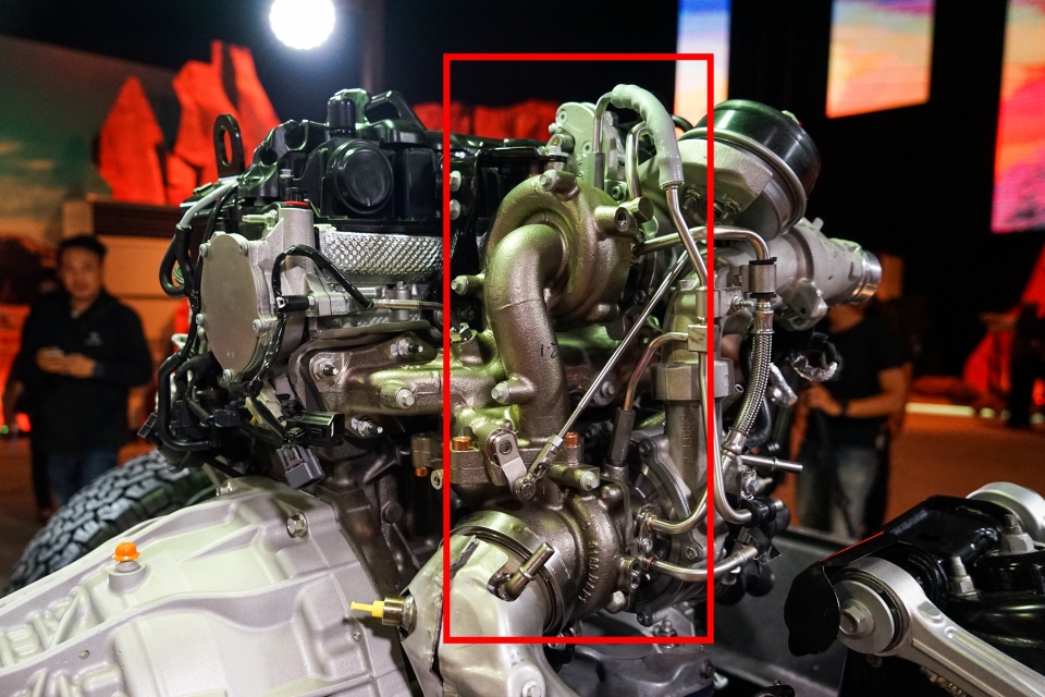 Ford Ranger RAPTOR: Bí mật nhỏ tạo nên sức hút lớn ford ranger raptor bi mat nho tao nen suc hut lon